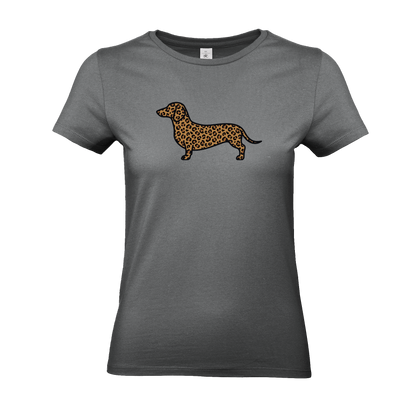 Graues Damen T-Shirt mit Dackel-Motiv im modernen Leoparden-Muster auf der Brust.