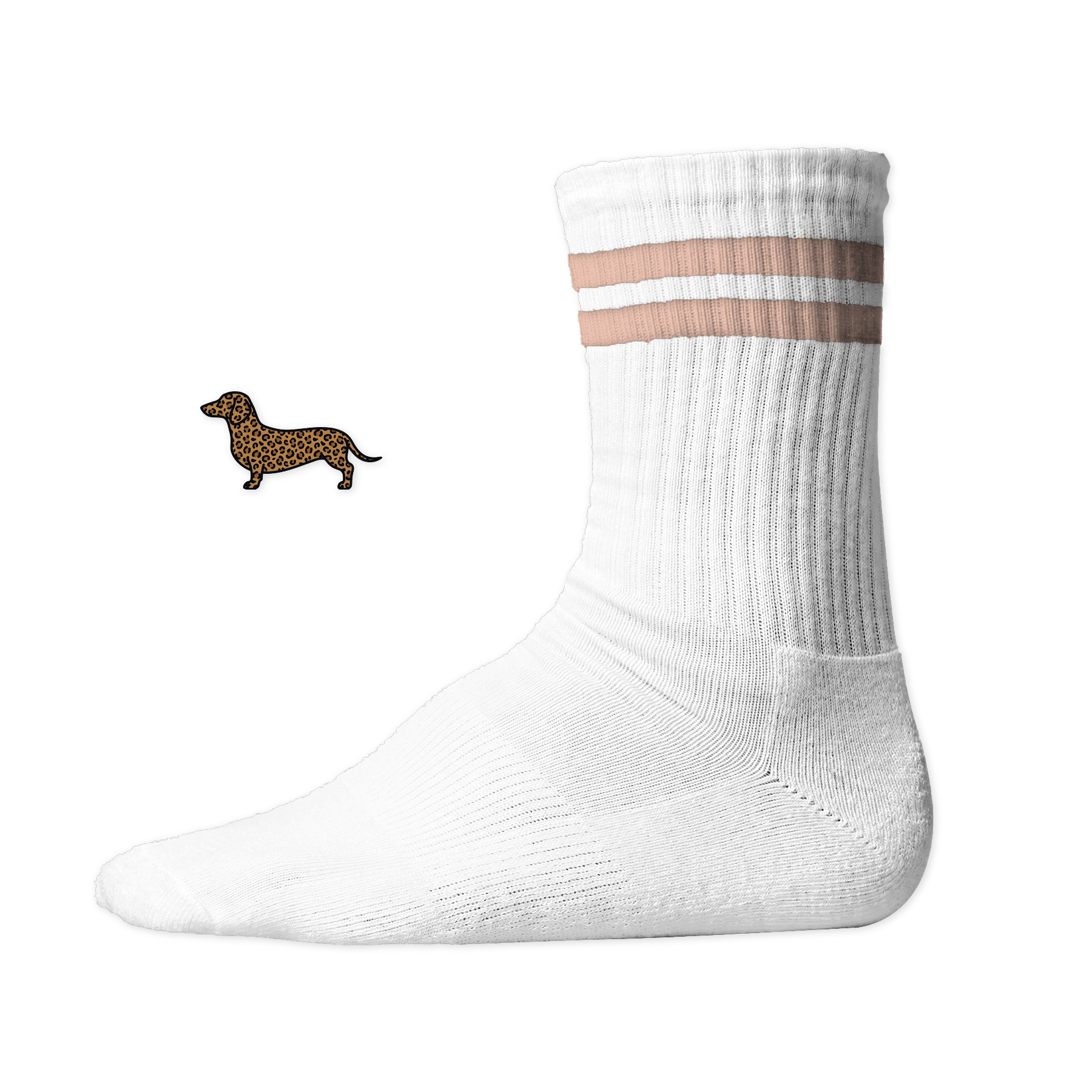 Weiße Tennissocken mit zwei Pfirsich Streifen aus Bio-Baumwolle mit einem seitlich aufgedruckten Dackel-Motiv im wilden Leo-Look von einzigartigbunt.