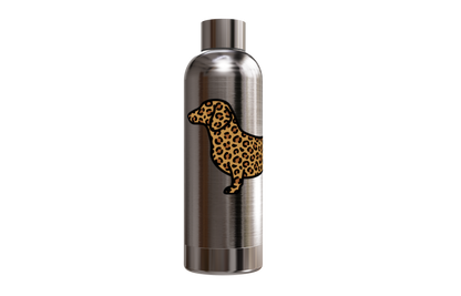 Silberne Edelstahl-Thermosflasche (550ml) mit modernem Leo-Look Dackel-Motiv. Auslaufsicher und doppelwandig isoliert von einzigartigbunt.